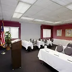 Hampton Inn Newark Airport 
